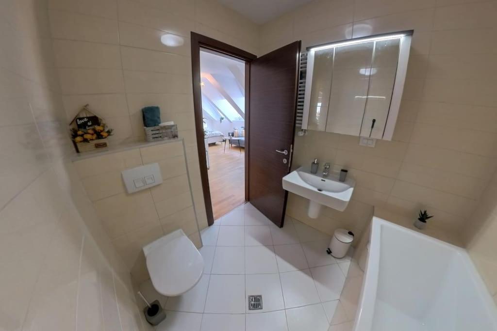 Bucharest Central Ee Apartment Exterior photo